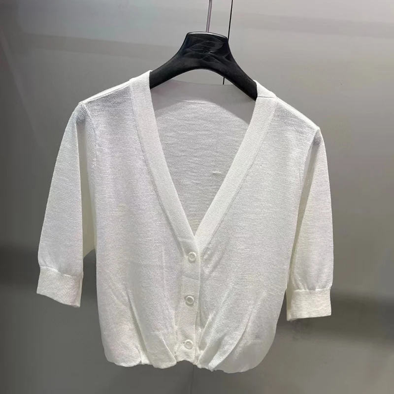 

Spring/Summer 2025 light knitted small cardigan, V-neck short-sleeved jacket, top and smock