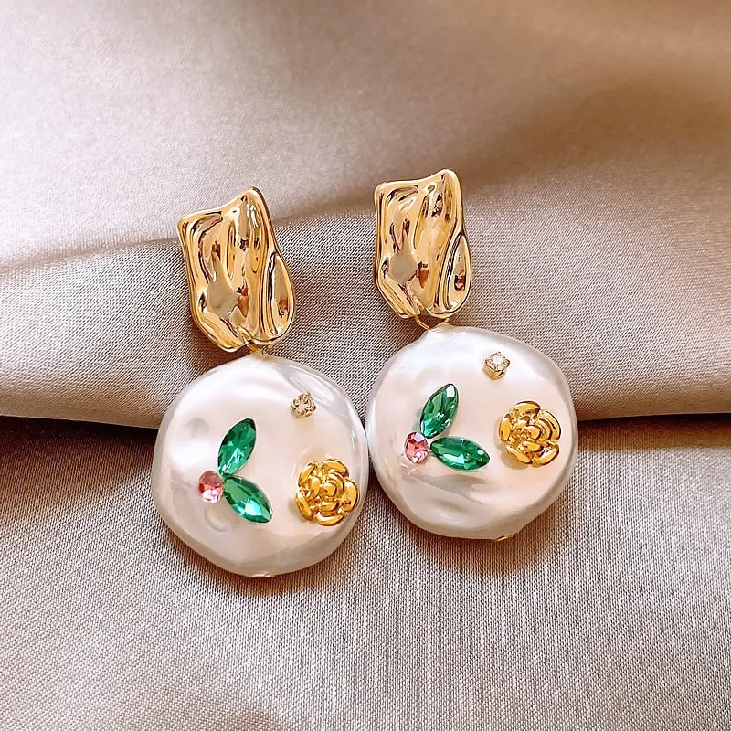 

Monet Garden Imitates Baroque Pearl Earring Design With Unusual Temperament Jewelry For Women and Girls Light Luxury Accessories