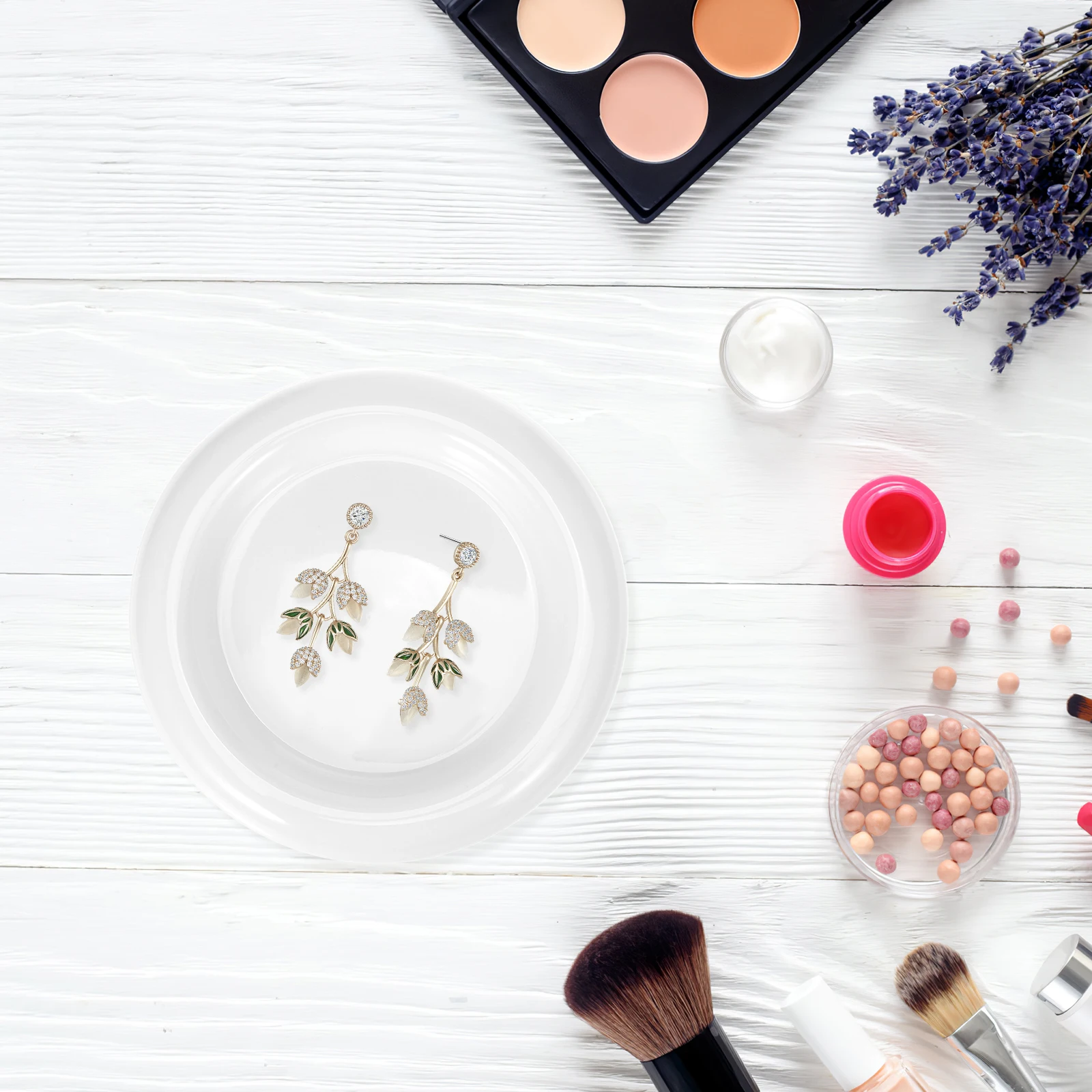 

Ceramic Dessert Plate Creative Cartoon Shape Minimalist Design Multifunctional Food Jewelry Storage Home Decor