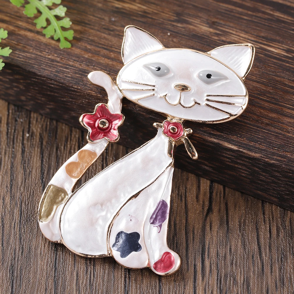 Fashion Multicolor Cat Shape Brooches for Women Accessories Girls New Trendy Drip Oil Brooch Pin Daily Party Prom Jewelry Gift