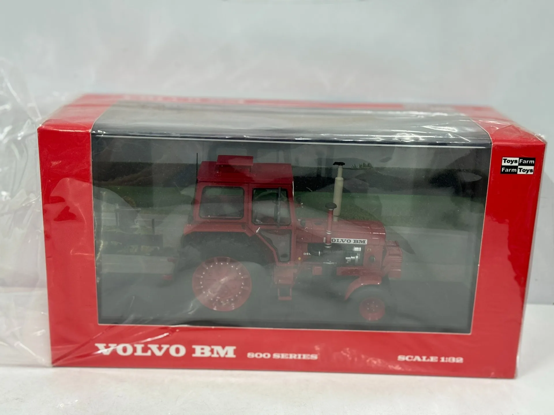 

«Сламаное окно» литой под давлением VOLVO BM масштаб 1/32, SOO SERIES, модель автомобиля из смолы, Коллекционная игрушка, подарок, сувенир, украшение для дисплея