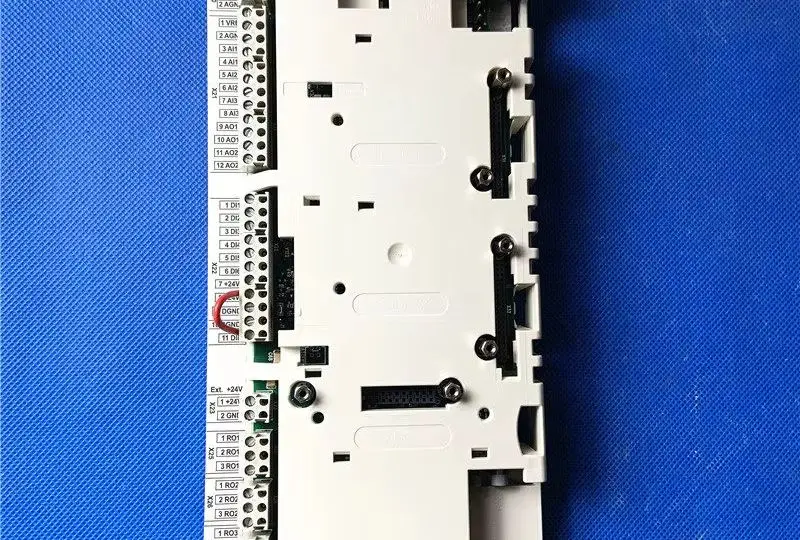 NEW   ACS800 Motherboard IO Terminal RDCU-12C Control CPU Board 3AUA0000036521