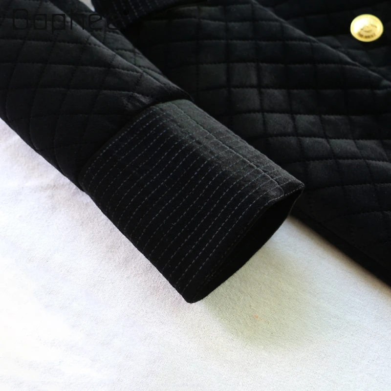 Estação europeia high-end moda magro trespassado acolchoado engrossado casaco de veludo de comprimento médio para mulheres jaquetas estilo hepburn