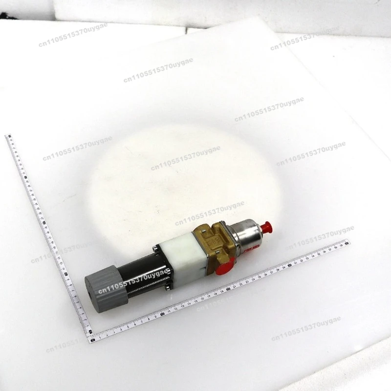 Central Air Conditioning Multi-line Condensing Pressure Regulating Water Valve WVFX10 WVFX15