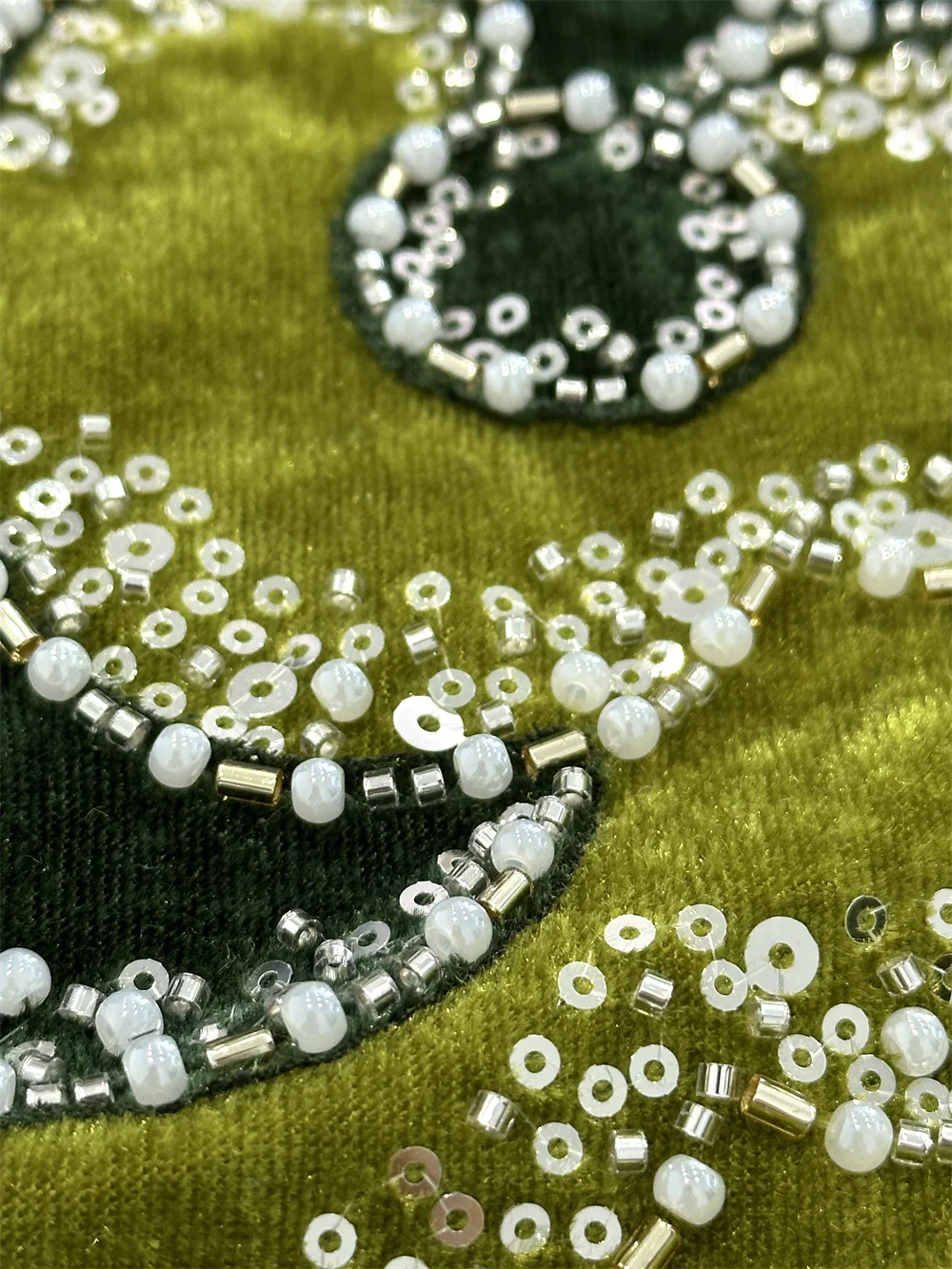 النيجيري الفاخرة الترتر المخملية أقمشة الدانتيل 2025 جودة عالية الخرز الأفريقي أقمشة الدانتيل الفرنسية للنساء فساتين حفلات الزفاف