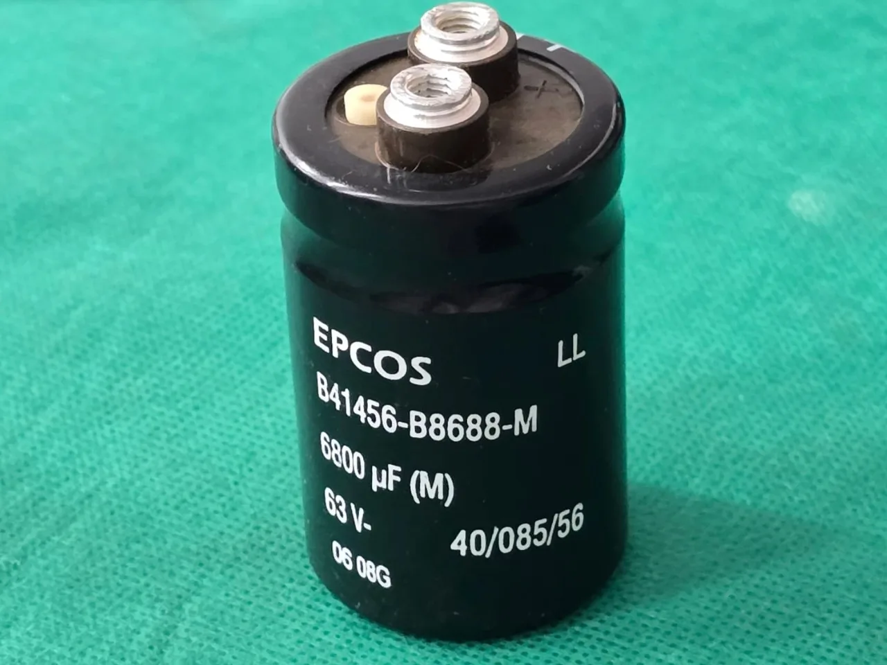 1x Electrolytic Capacitor 6800UF/63V Giga 85 ° 35x55mm Epcos