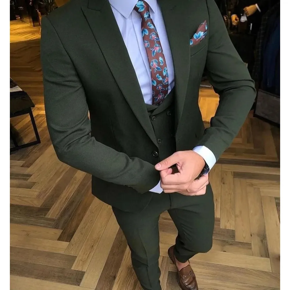 

Green Tuxedos Mens Suits Peaked Lapel DinnerGroom Men Suit Wedding/Prom/Dinner Best Man Blazer Tailor 3 Pieces Jacket+Vest+Pants