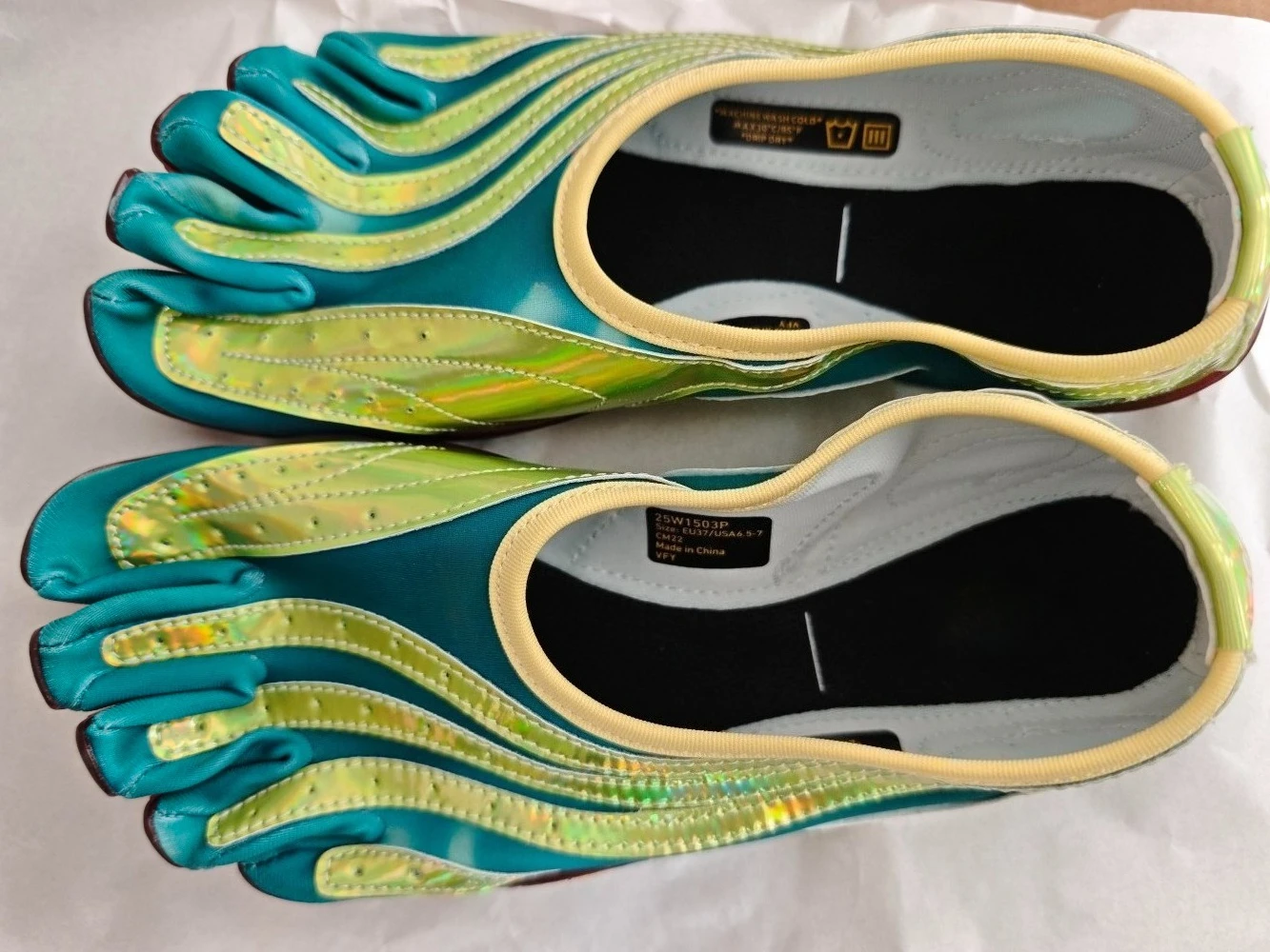 Five-finger shoes women's indoor yoga  barefoot comprehensive training non-slip fitness shoe box fast delivery