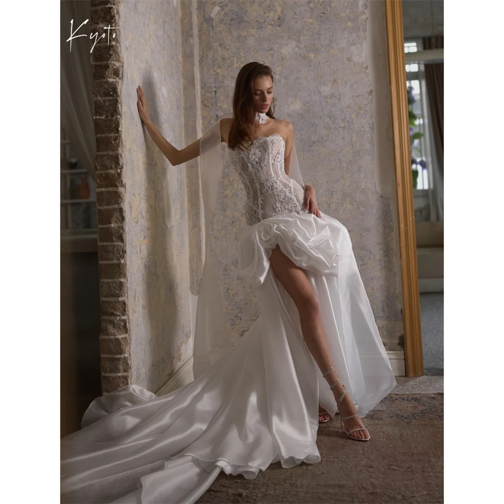 

Kyoto Customized Sheath Sequinned Appliques 3D Asymmetrical Wedding Dress Strapless vestidos de novia Long Train Evening Dresses