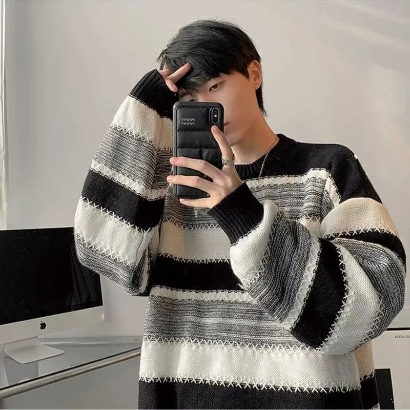 

2025 Autumn/Winter Lazy Style Sweater Men's Trendy Stripe Design Loose Fit High-End Knitwear Versatile Top