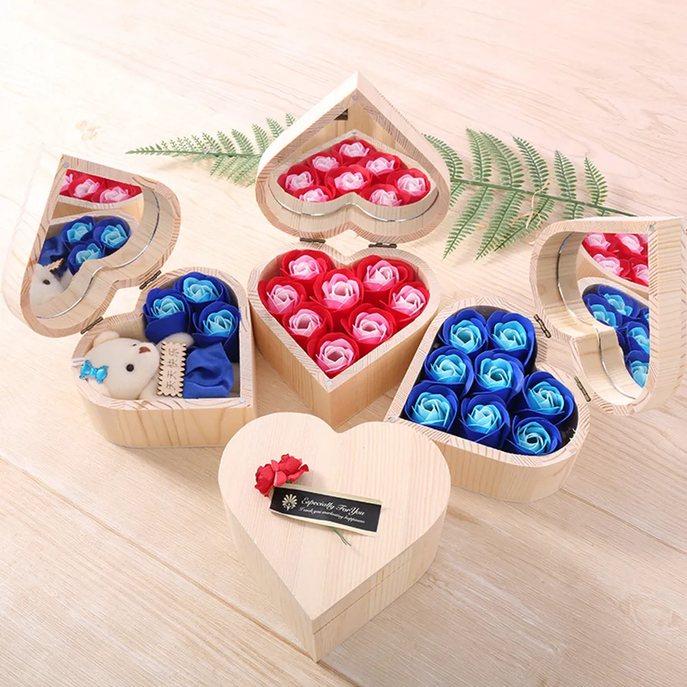 Heart Shaped Solid Wood Jewelry Gift Box Chic Rustic Design Flip Opening Case for Necklace Bracelet Earrings Perfect Keepsake