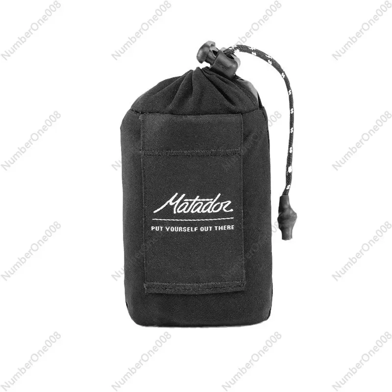 

Pocket Picnic Mat Waterproof and Scratch-proof Beach Portable Moisture-proof Mat Ultra-light Mini Portable Creative