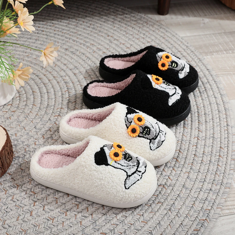 Halloween Slippers Warm Slip-on House Shoes Comfortable Home Slippers Spooky Clown Slippers for Men Women