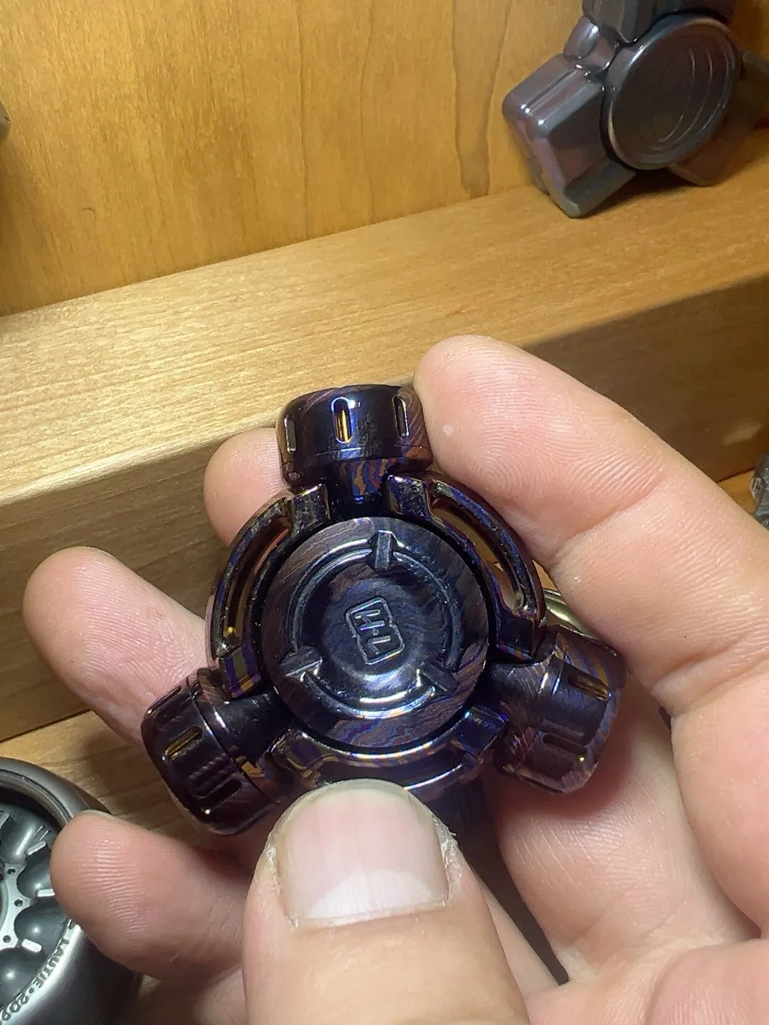 Lao Wang EDC Titanium Horse Bad Mantis  EDC, decompression toy