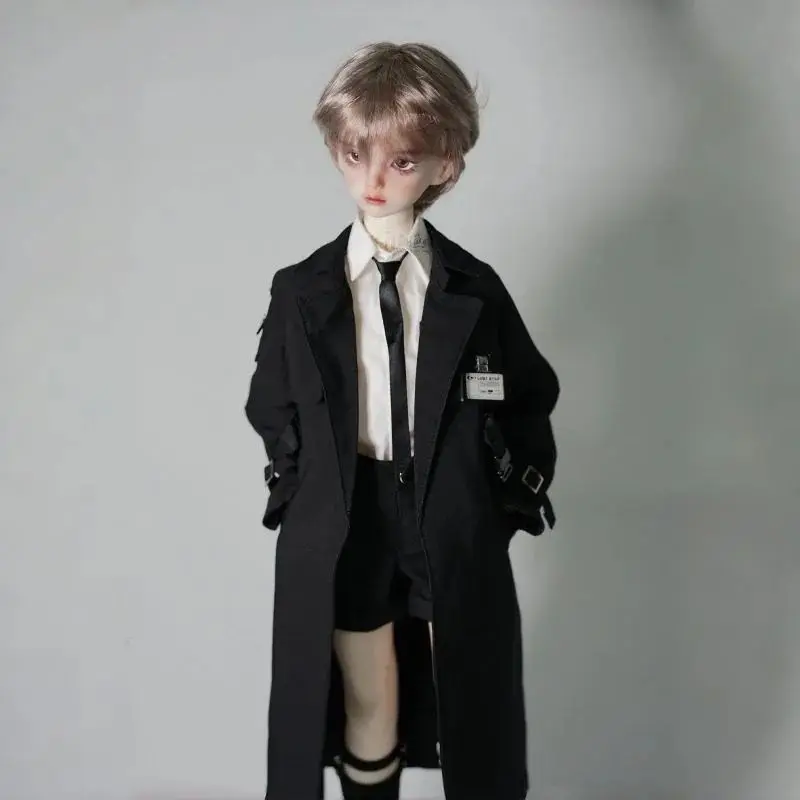 

Одежда для кукол BJD, подходящая для размера 1/4: черная ветровка + белая рубашка + длинные шорты + носки + шапка, суперстильный комплект из 5 предметов для мужчин.