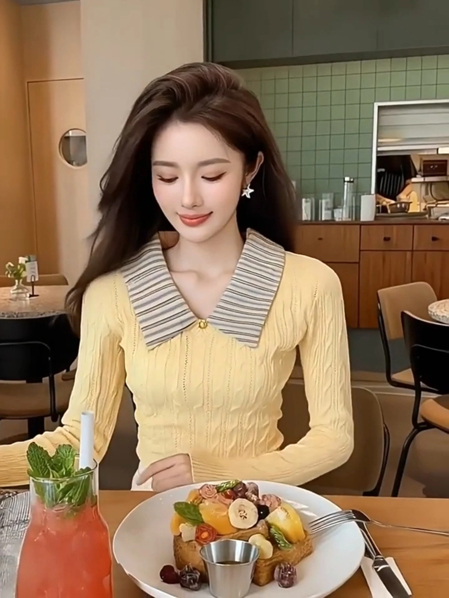 Suéter de Punto con Hilos Teñidos para Mujer, Corte Ajustado, Cuello en V, Diseño a Rayas y Parches, Estilo Dulce y Antiedad ...