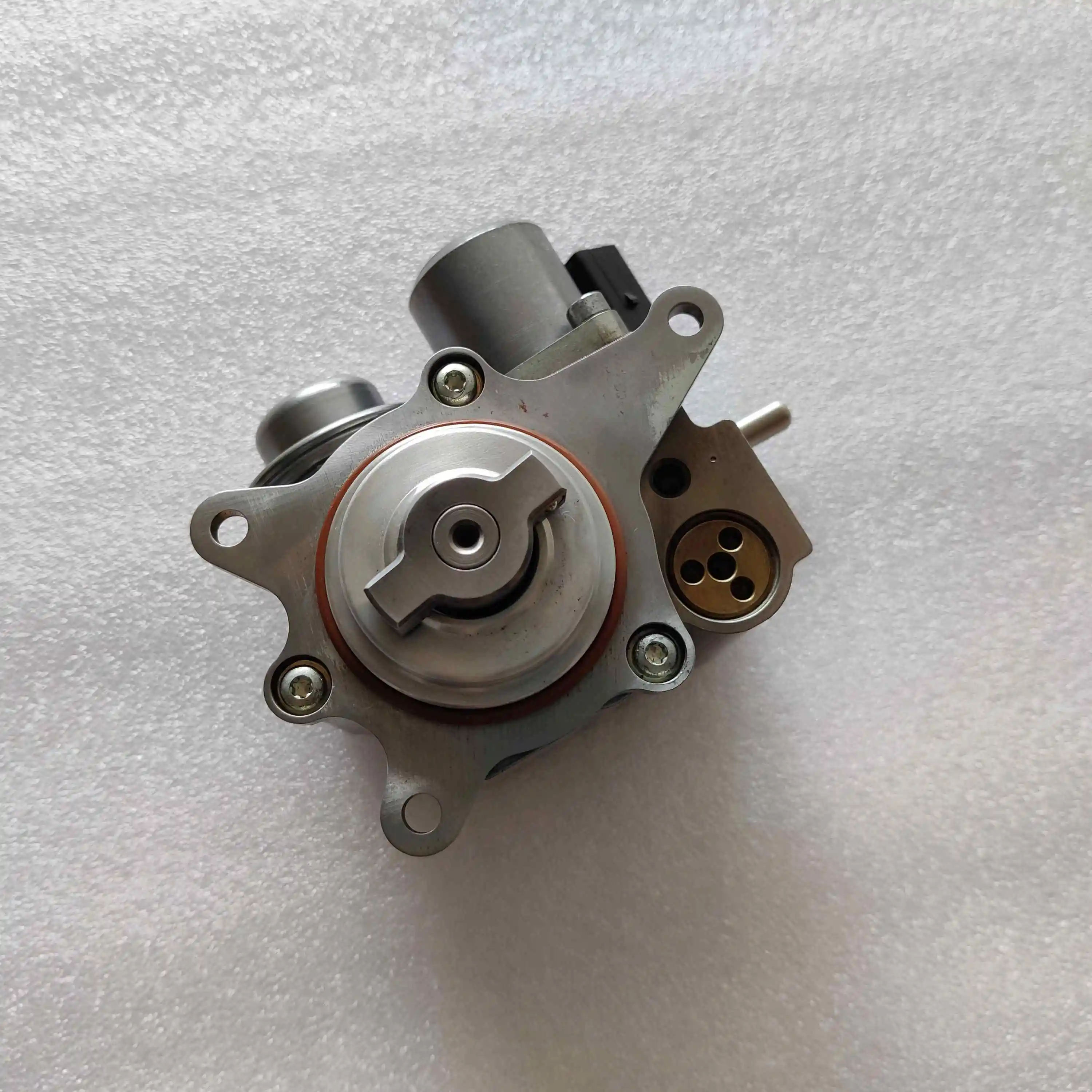 مضخة الوقود ذات الضغط العالي الأوتوماتيكية 9819938480 1920.LL 1920LL 13517588879 1675941280