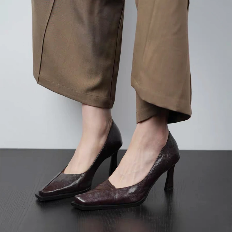 2026 Spring Women's Shallow Square-Toe High Heel Pumps, Slim Heels, Unique Design, Light Retro Style, Office Commuter Shoes