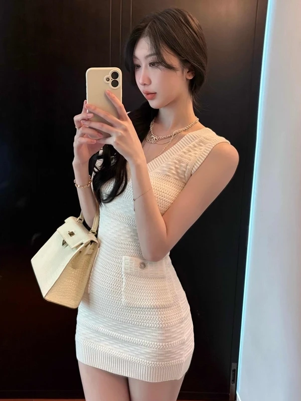 Gentle Wind Pressed Pleat Backless Original Embryo Color Waist Cinched Midi Dress Textured A-Line Skirt Commute Style
