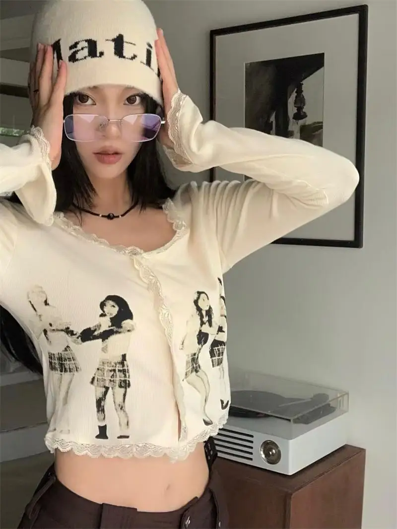 

Pure Desire Lace Stitching Long-Sleeved T-Shirt Female Autumn Niche Spice Girl Design Sense Slim Slimming Bottoming Print Top