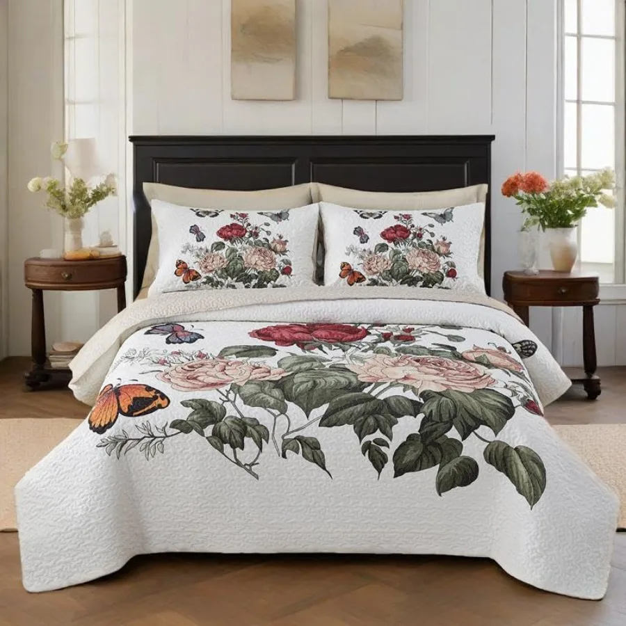 

Boho Floral Quilt Set Size, Lightweight Microfiber Bedspread Coverlet, Soft All Season Bedding with 2 Pillow Shams, Vintage Bot