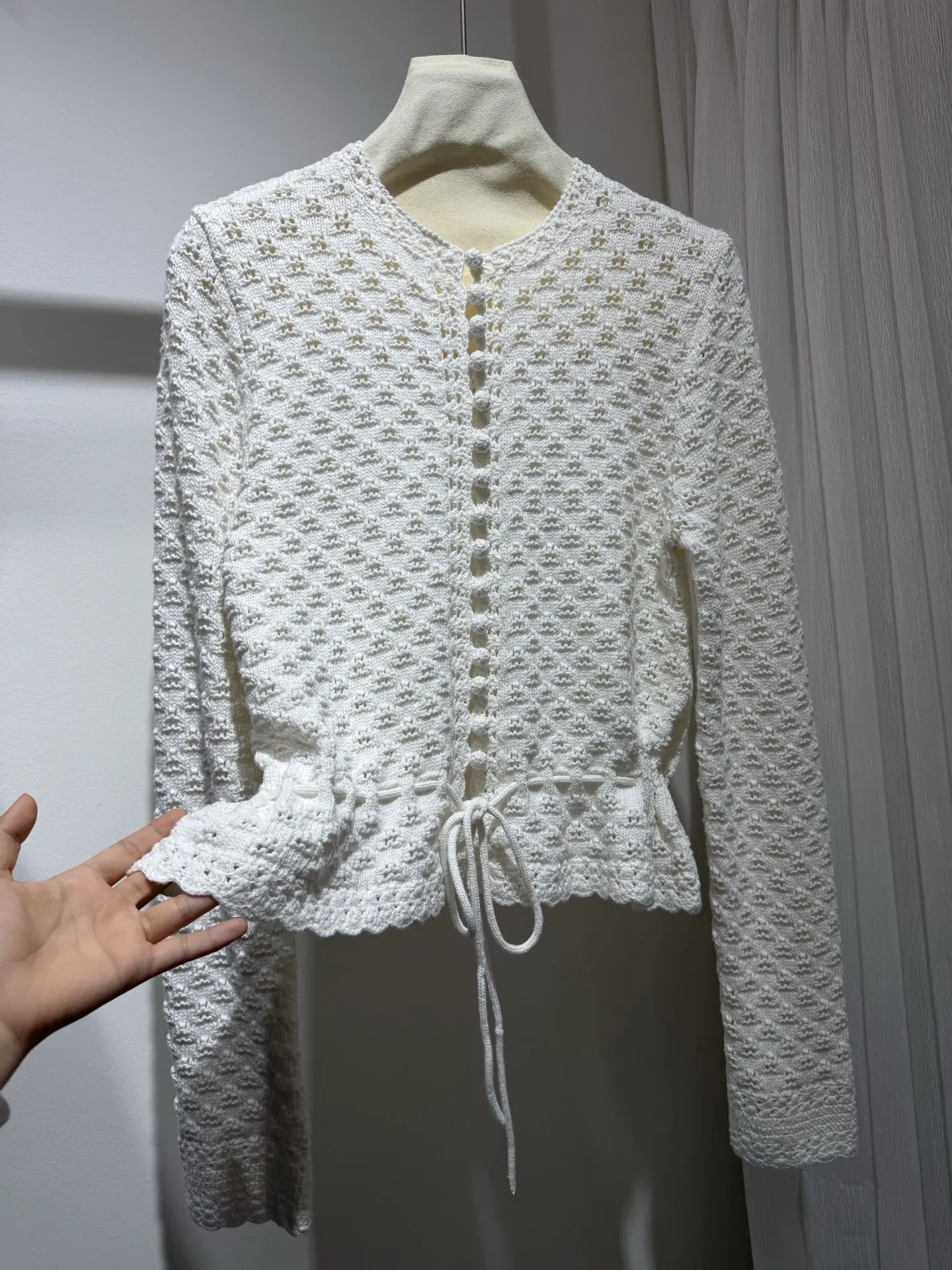 

Women Hollow Out Crochet Single Breasted Waist Lace-up Knitted Cardigan Sweater