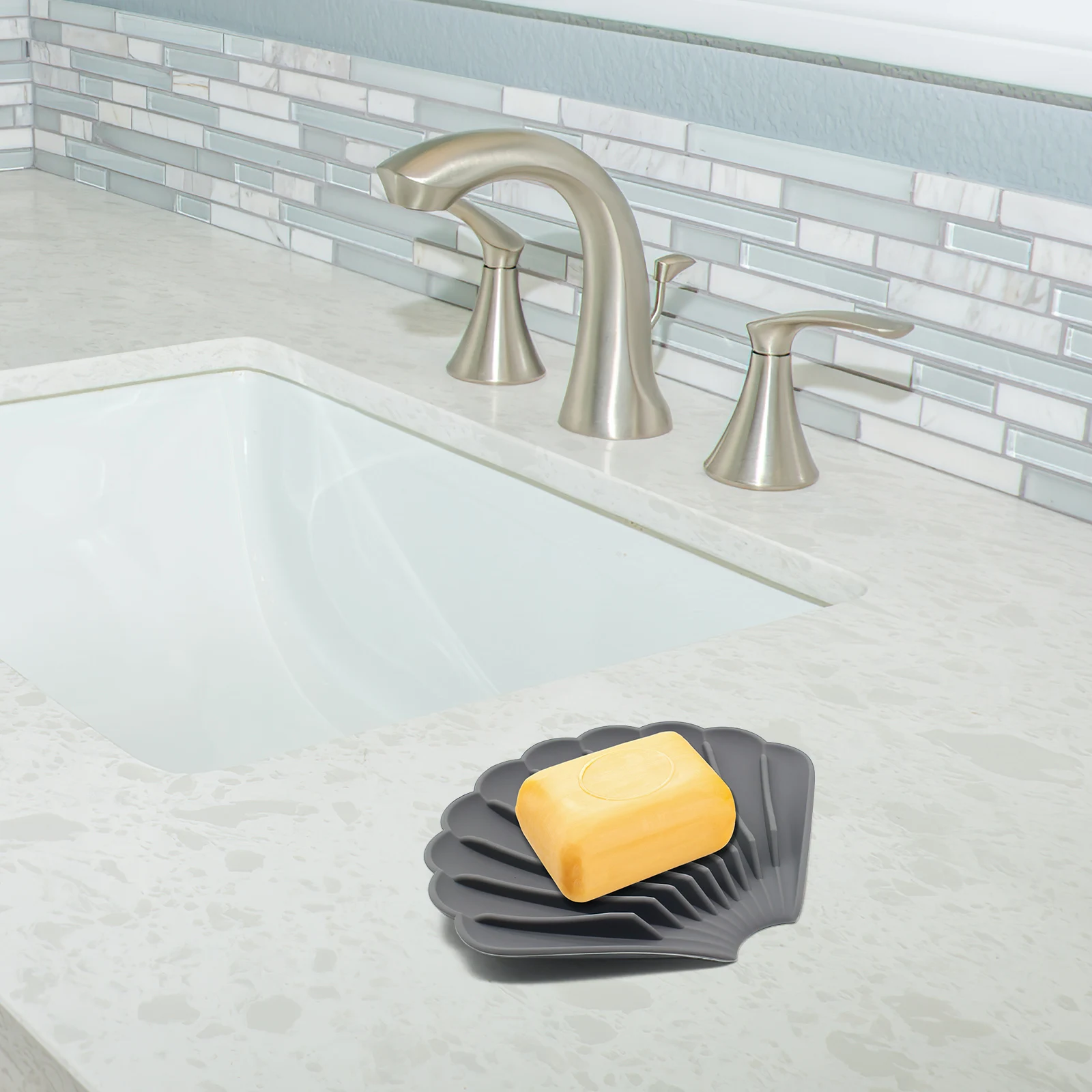 

2Pcs Shell Soap Holder Silicone Self Draining Soap Dish Bathroom Kitchen Sponge Storage Organizer Bathroom Supply