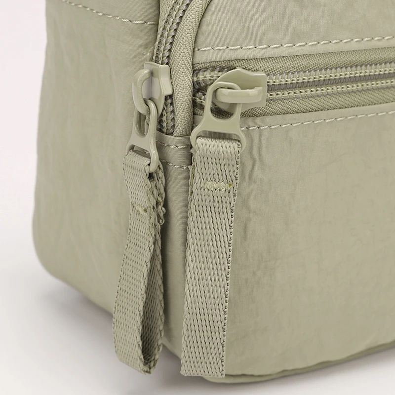Leichte Damen-Umhängetasche aus Nylon mit mehreren Fächern, lässige Schultertasche für Alltag, Reisen und Einkäufe – Detail 10