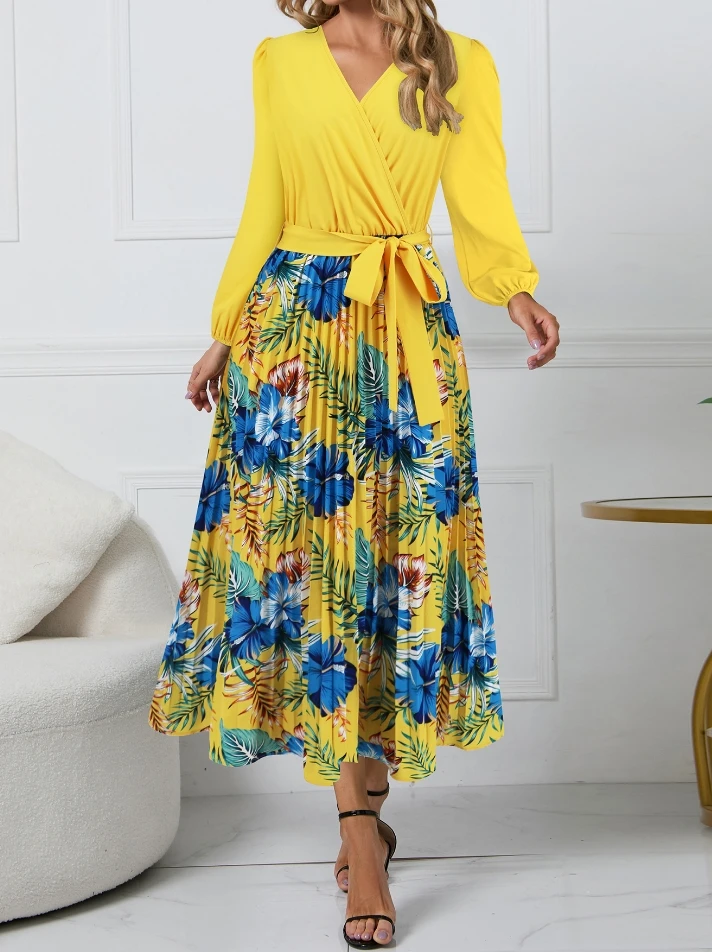 

100pcs in stock women's slim fit temperament V-neck printed skirt long sleeved pleated dress (Ships within 48 hours)