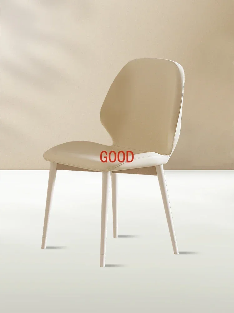 

Простой табурет с белой спинкой, комбинация стульев для обеденного стола