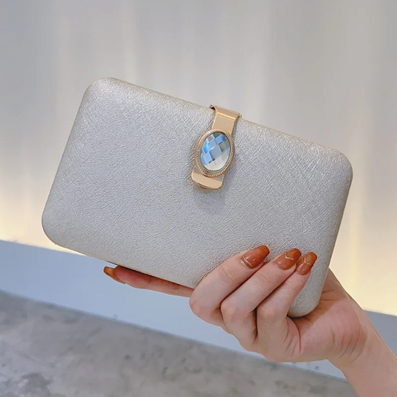 

Luxury Women's Small Clutch Purse Elegant Evening Handbag for Wedding Banquet Annual Party Gathering Fashion Lady Shoulder Bag