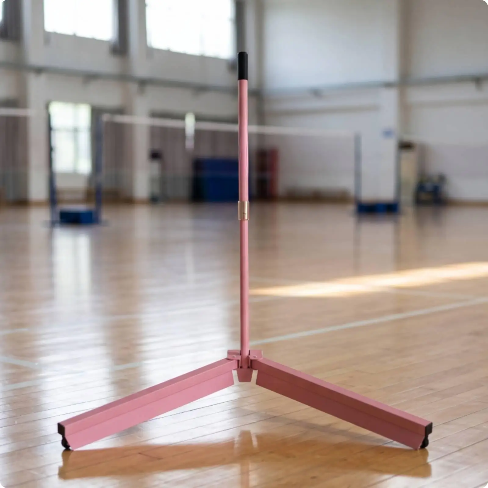 Badminton Shuttlecock Retriever with Foldable Frame and Comfort Grip for Quick Practice Cleaning Tasks