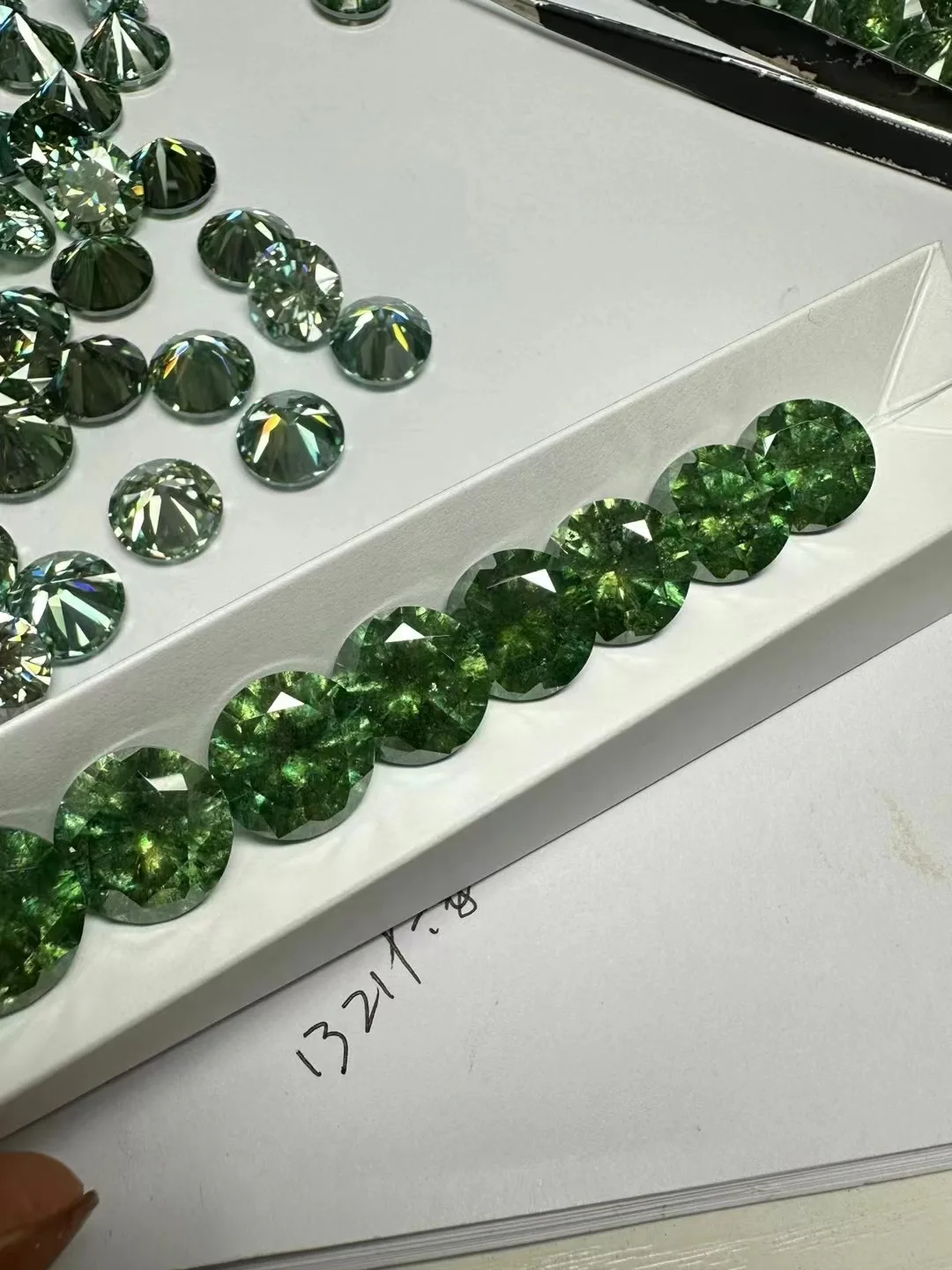 

6.5mm 1Carat Moissanite Green Moissanite For Jewelry