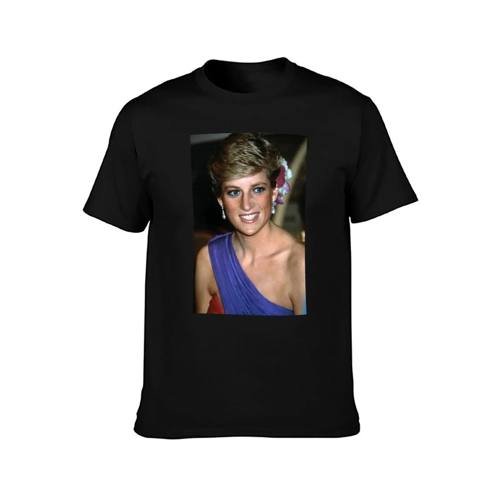 Beautiful! HRH Princess of Wales Fitted Scoop T-Shirt Lightweight Sport Basic T-Shirt