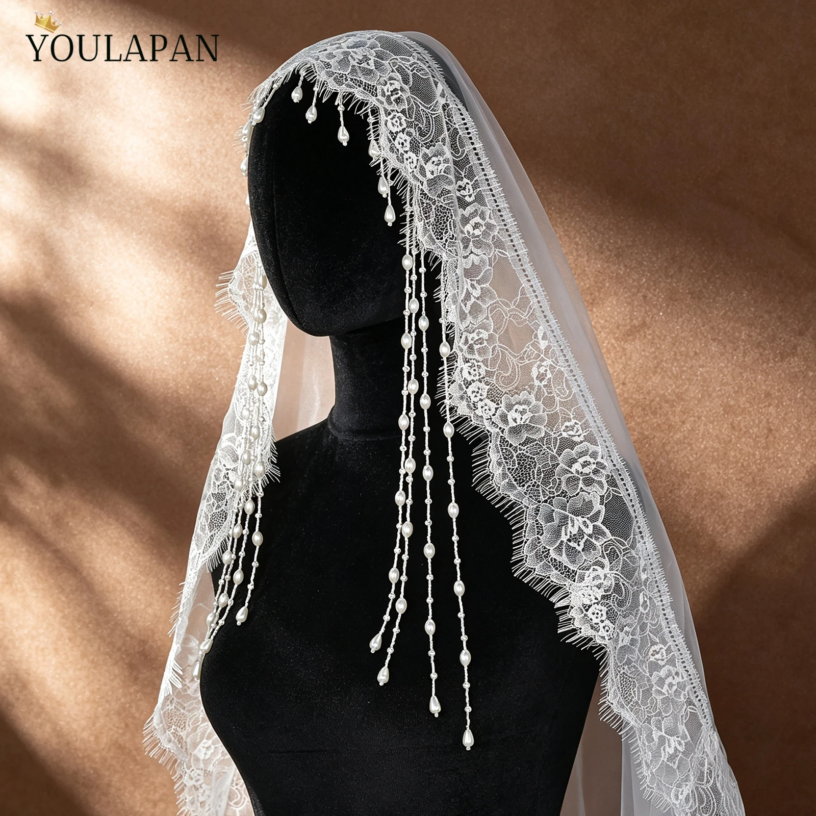 TOPQUEEN Eyelash Lace Veil Mantilla Encaje EspañOla Beaded Tassel Decoration Wedding Veil One Layer Romantic Eyelash Lace V365