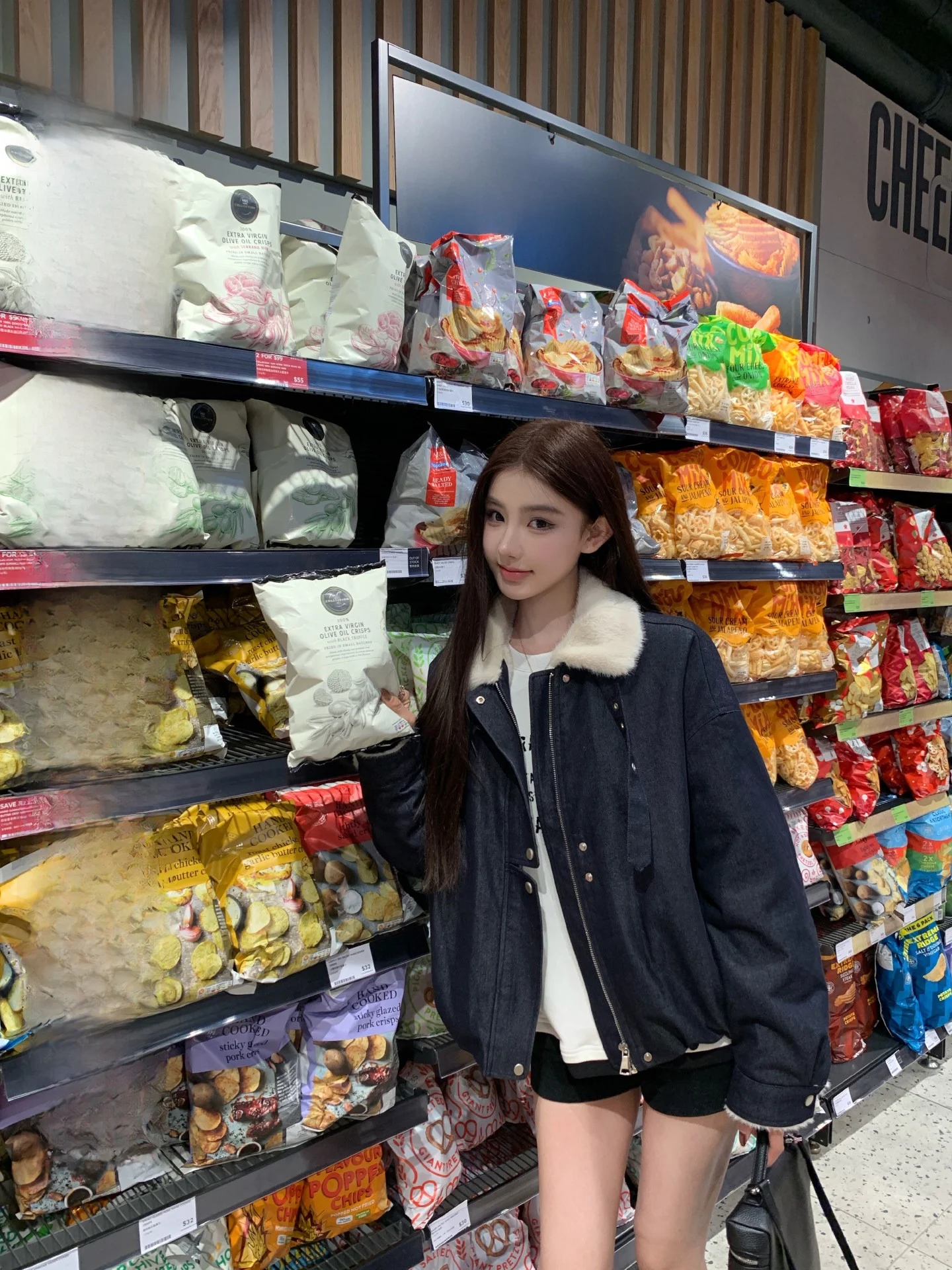 

OKMAOP Deep Blue Denim Jaet Women Winter Loose Casual Versatile Warm Thiened Faux Rabbit Fur Top Commute Sle