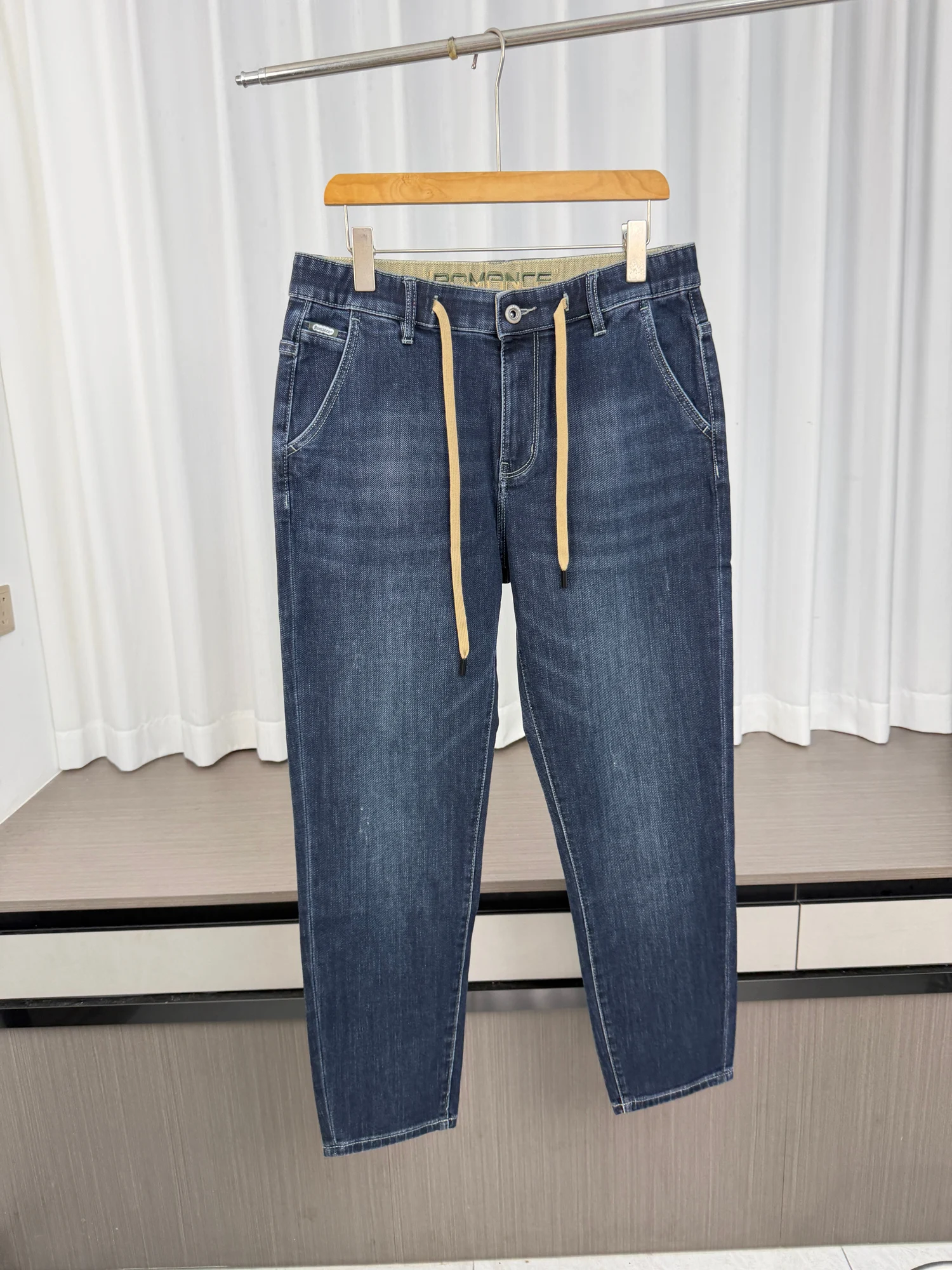 Comfortable Men's Casual Elastic Waist Jeans Autumn Winter Fashion City Style Pure Color Breathable Straight Leg Zipper Fly