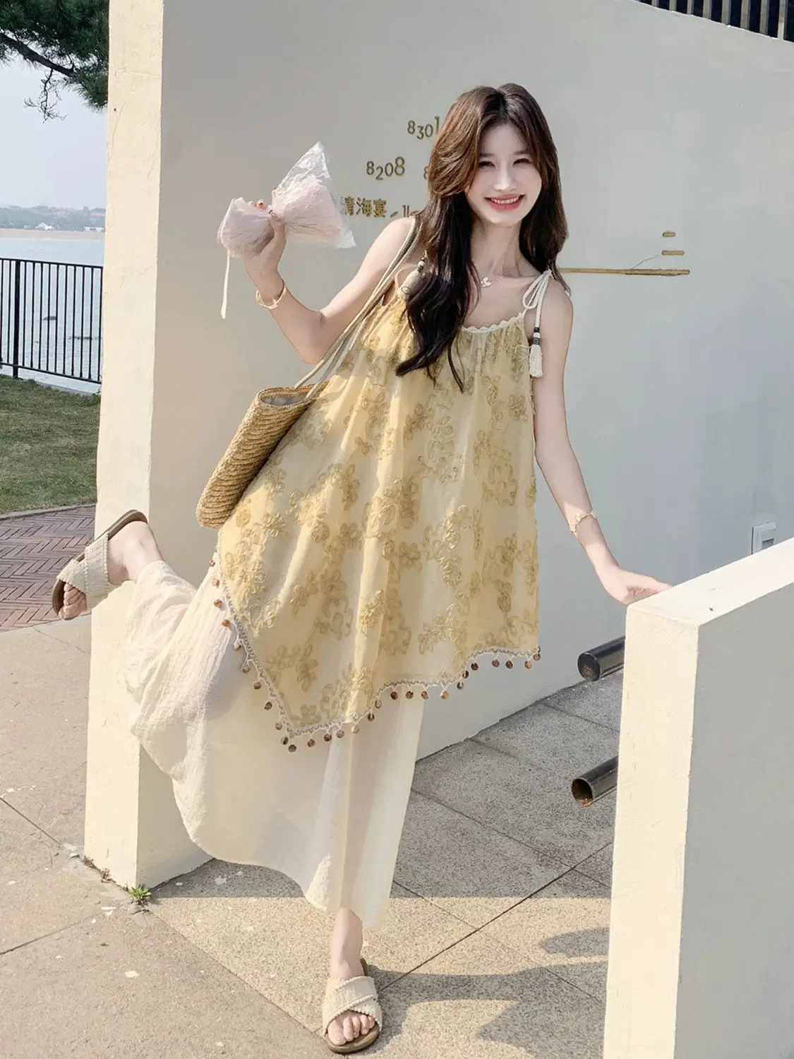 Duas peças emendadas temperamento suspender saia suspender vestido borla verão novo estilo beira-mar floral férias doce