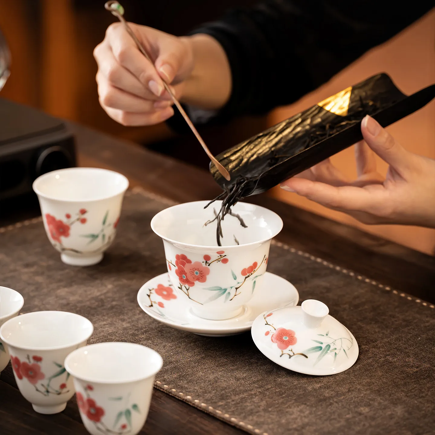 Jingdezhen Blue and White Flower Green Bamboo Red Plum Gaiwan Non-Scald Tea Brewing Bowl Household Ceramic Cup Large Size