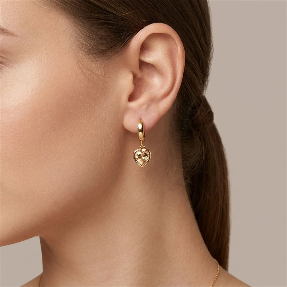 Super Delicate Gold Color Plating Pink Champagne Zircon Paving Heart Charm Hoop Earrings For Women Girl Lovely Cute Jewelry Gift