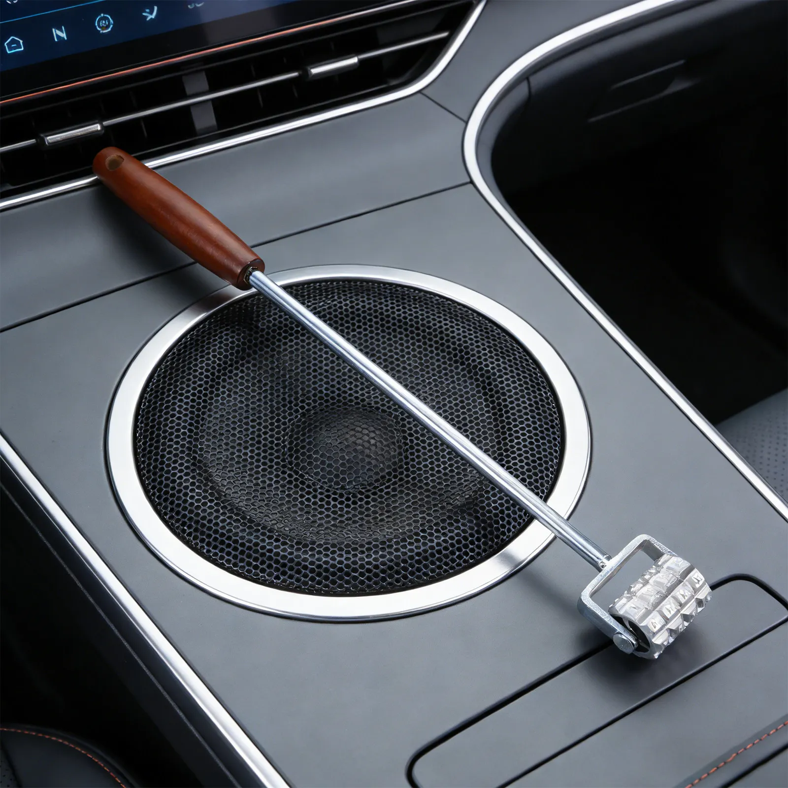 

Car Sound Deadening Roller Bearings Equipped Wheel Long Handle for Deadening Mat Wallpaper Application 15.6 Inch Effective Noise
