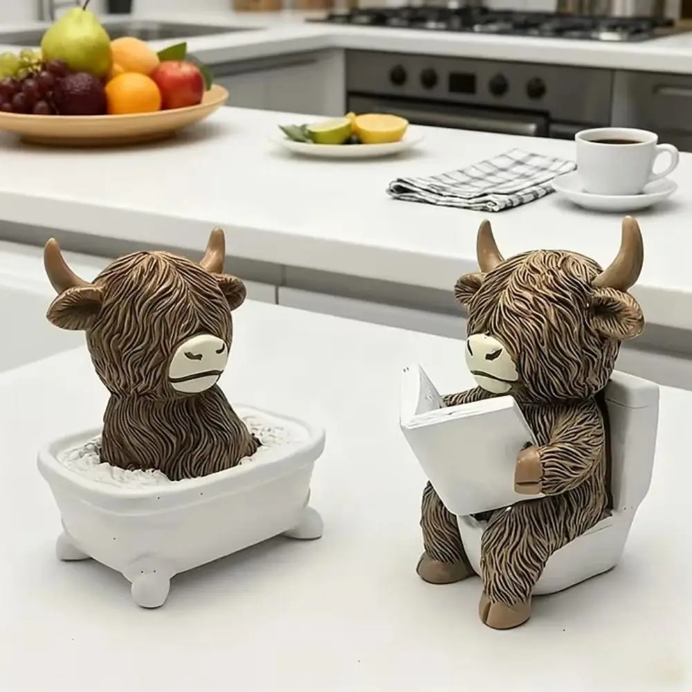 1 Piece Highland Cow Bathroom Decor Statue - Fun Toilet Seat Decoration with Book, Farmhouse Style Bathroom Decor, Desktop Decoration, No Electricity Required, Durable Resin Ornament, Suitable for Home, Office or as a Gift - Perfect for Easter, Thanksgiving, Housewarming -