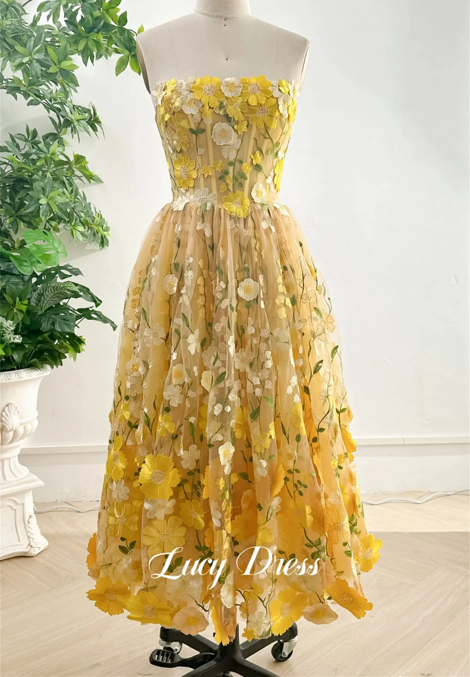 Lucy Line A Ball Gown Graduation Medium Length Bridesmaid Dress Fairy Skirt 3D Flower Fabric Birthday Dresses Luxury 2024