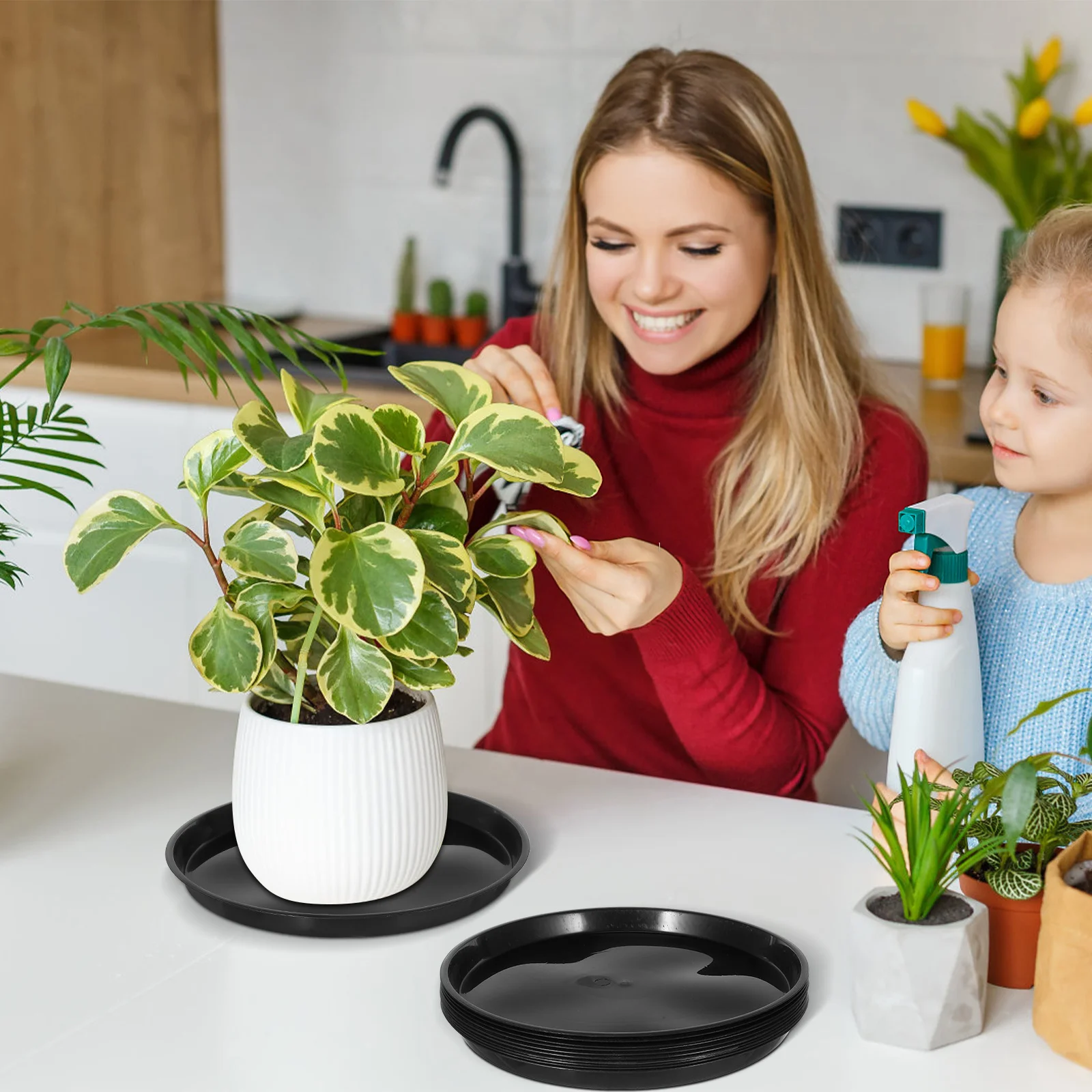 

10Pcs Plastic Plant Saucers Round Drip Trays for Potted Plants Outdoor Indoor Flowerpot Water Catcher Drainage Tray Planter