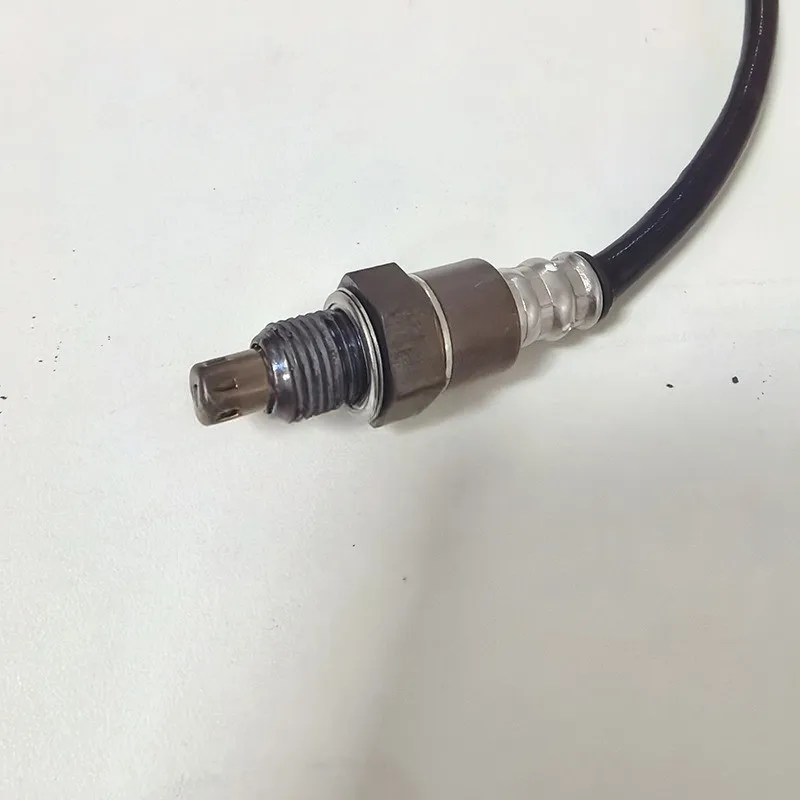 Oxygen Sensor O2 2CR-8592A-20-00 2CR8592A2000 Motorcycle For MT10 YZFRIM FZ10 YZF-R1 YZF-R6 YZF1000