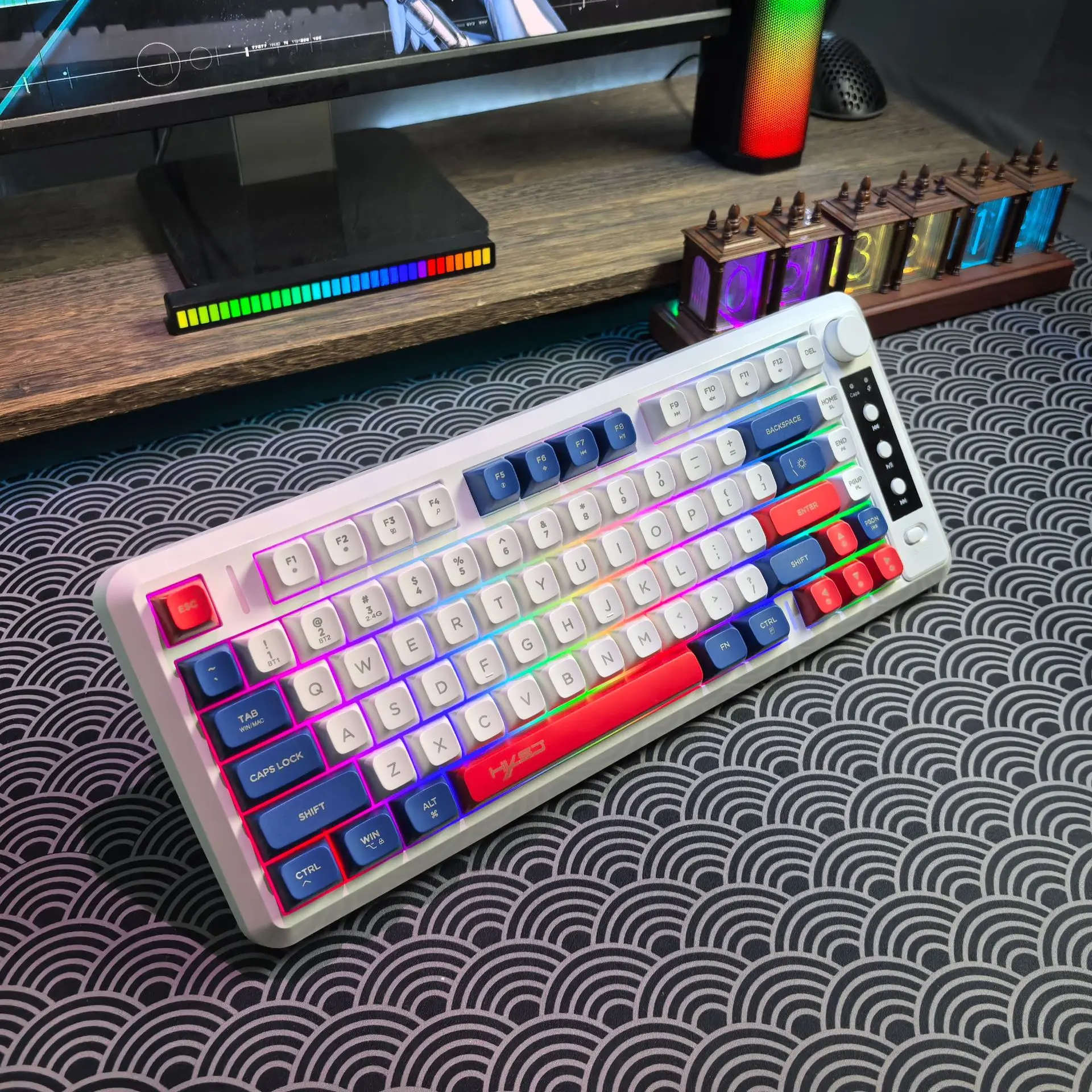 

Bluetooth wireless game keyboard 2.4Gpc gaming teclado para computadora Backlit clavier tastiera 80% Rechargeable Lady key board