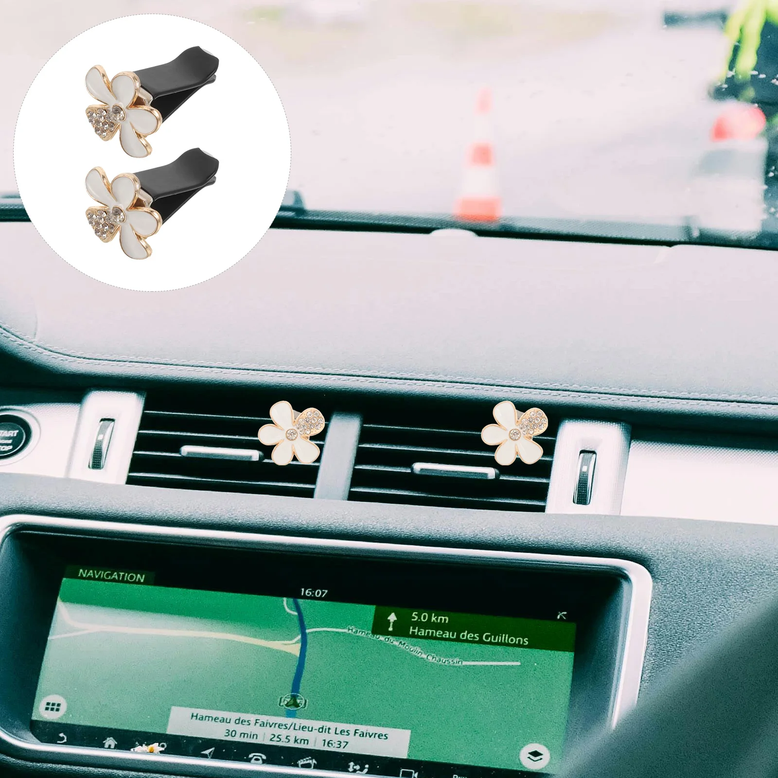 

Car Air Vent Clips Flower Shape White Plastic Decorative Accessories Stylish Design Unique Elegant Car HomeDecoration Auto