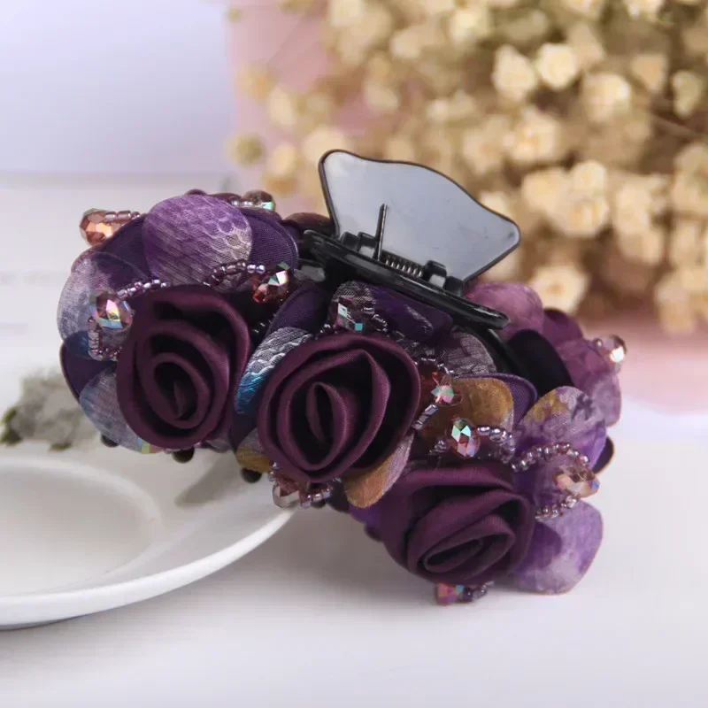 Flower Hair Claw Clip for Women, Elegant Shark Clip Hair Accessory with European Lace, Handmade Hairpin for Updo Hairstyles - Image 6