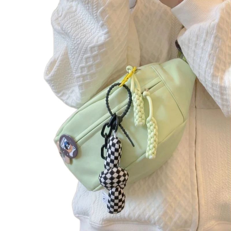 Borsa casual in tela da donna 2025 nuova borsa a tracolla alla moda borsa sportiva estiva borsa da petto versatile di nicchia