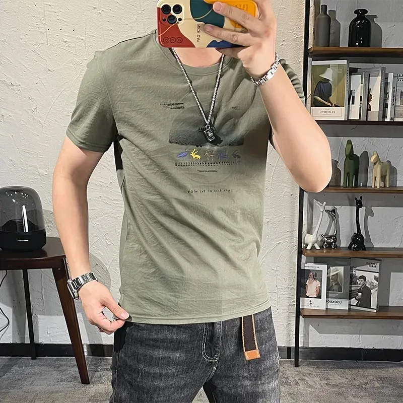 Men's Army Green Casual T-Shirt with Minimalist Landscape Print Short Sleeve Slim Fit Top